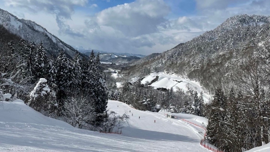 【冬お手頃２食付】【15時〜16時チェックイン限定】夜は米沢牛カレー＆米沢スキー場リフト券割引有