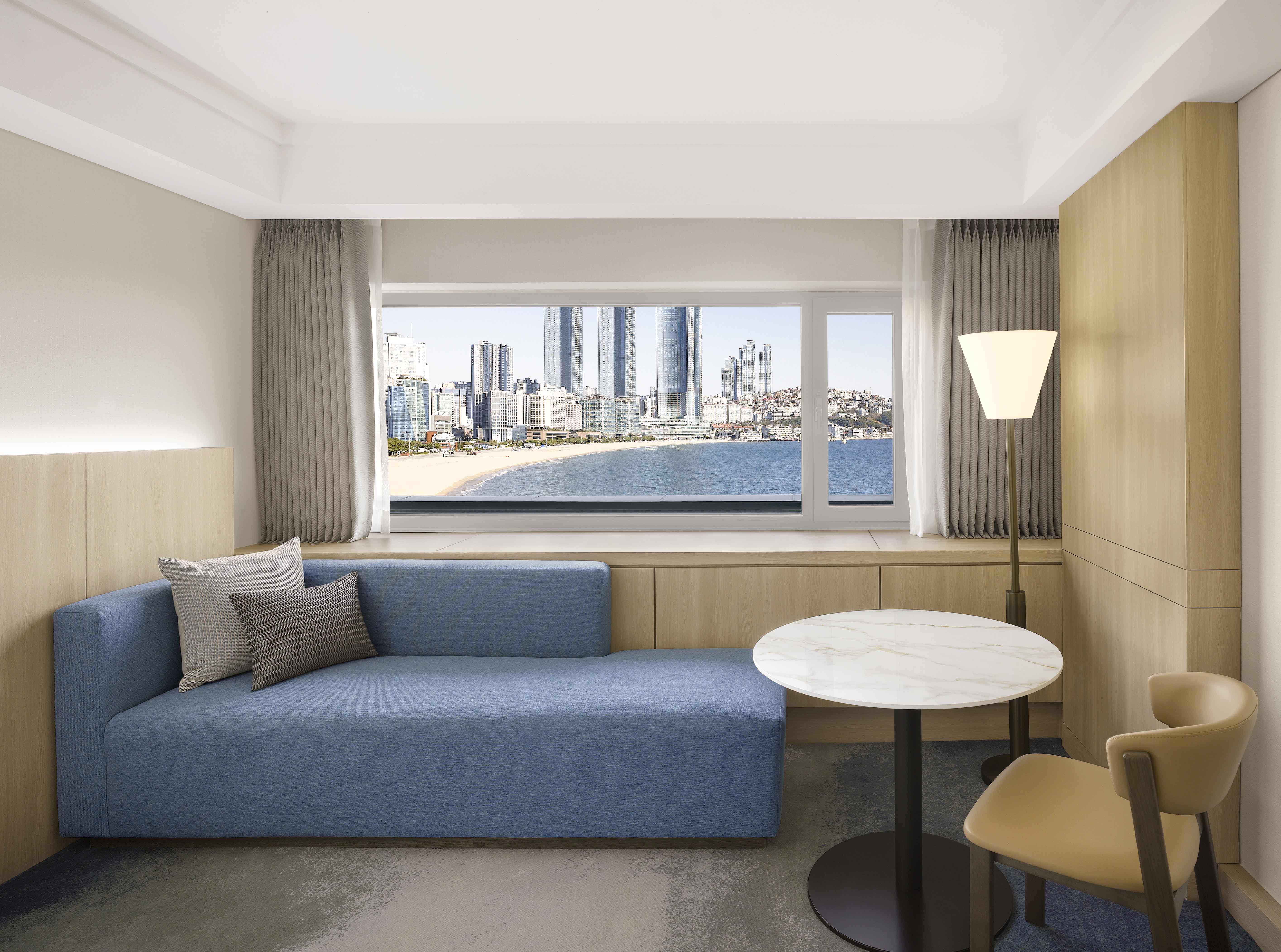 デラックス低層海浜