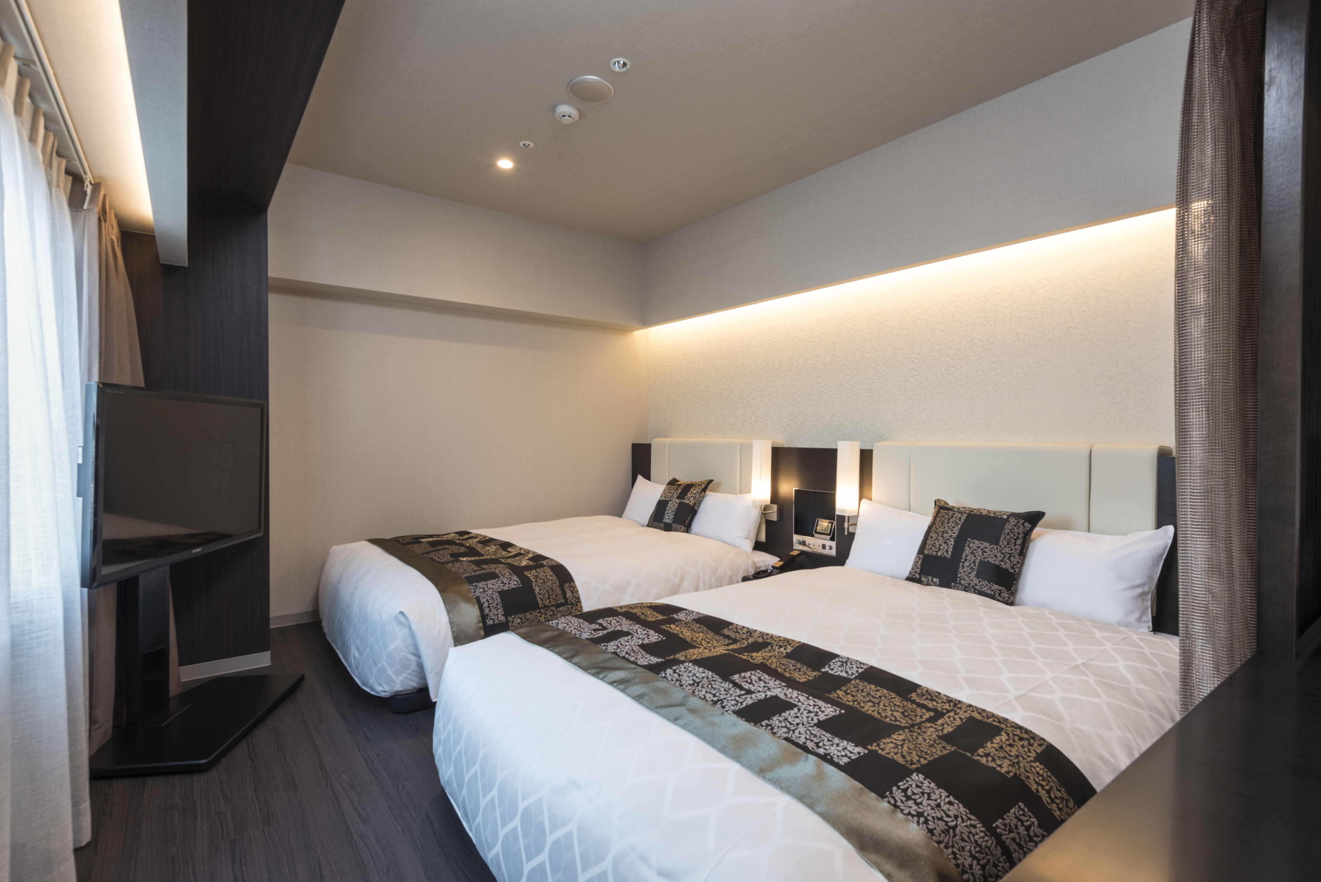 スイート（ベッドルーム）