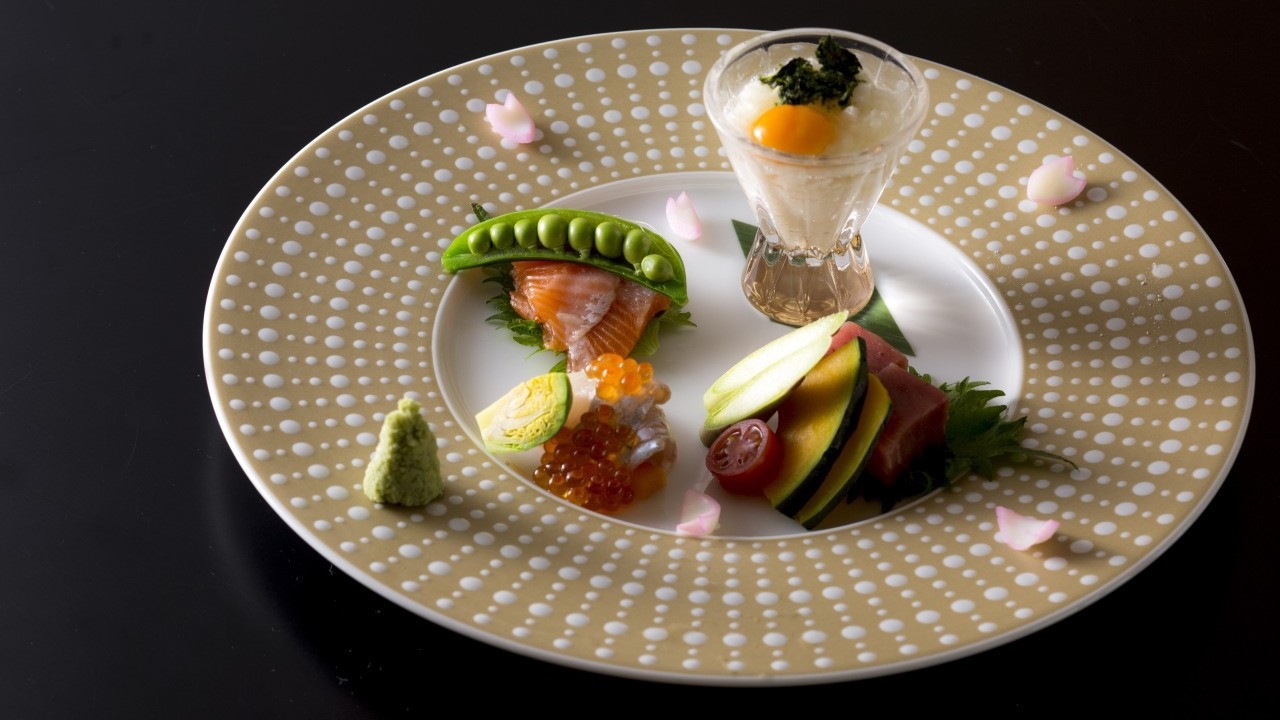 【１泊２食／50歳以上限定】特別ラウンジで味わう地酒と寛ぎ｜日常を忘れる、大人のためのご褒美プラン