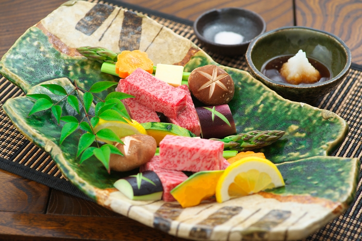 飛騨牛瓦焼き