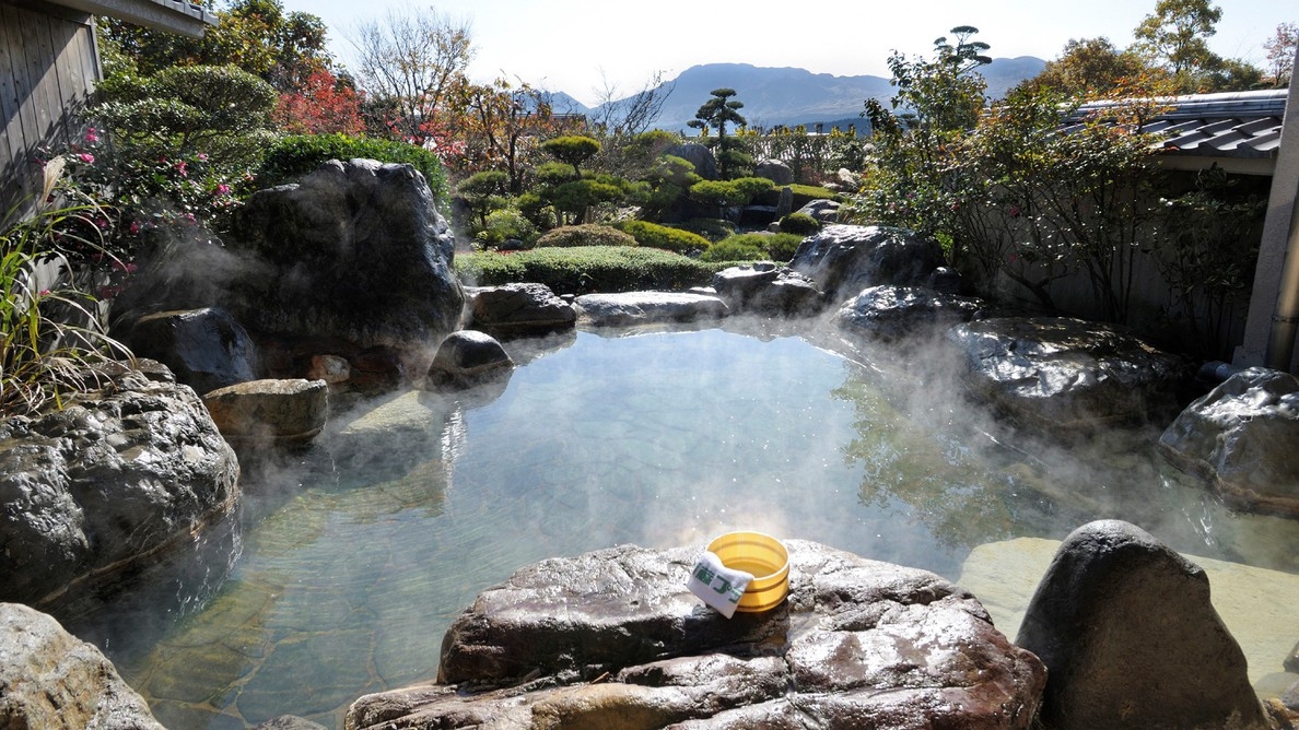 【阿蘇のグルメ旅におすすめ！】和王vs赤牛の食べ比べ会席プラン