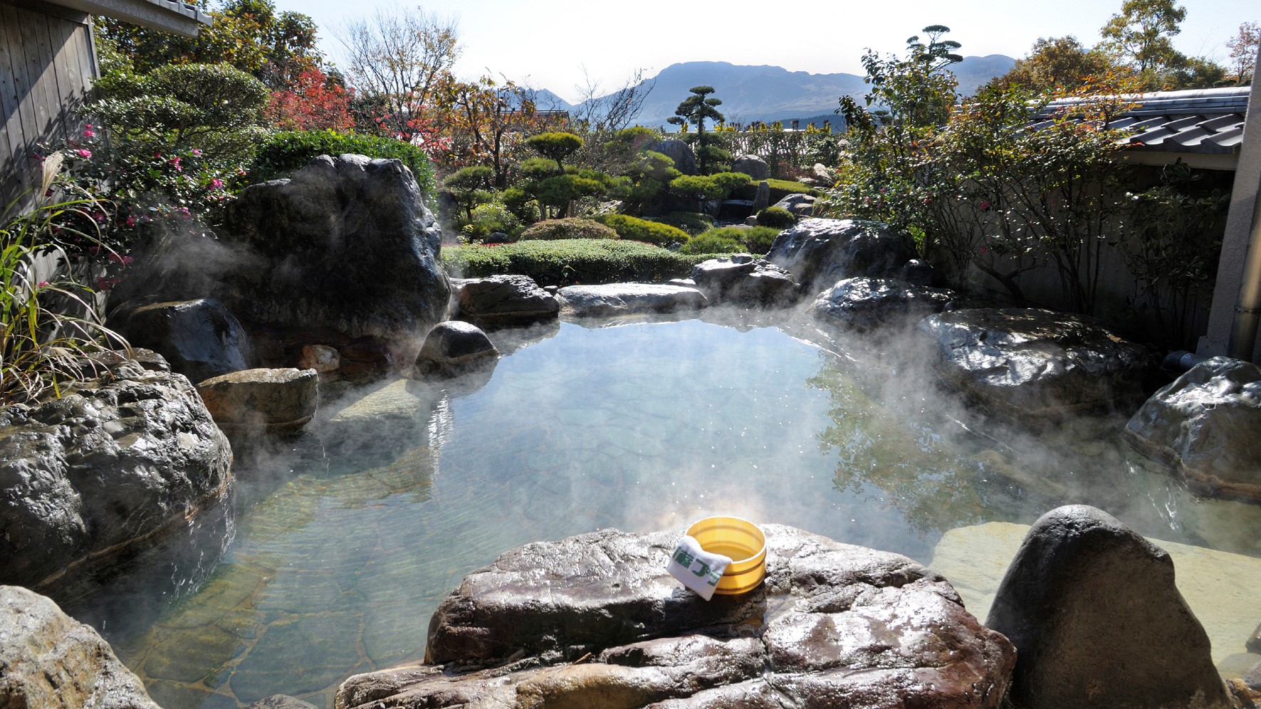 庭園露天風呂付大浴場「峰望の湯」 / 露天風呂