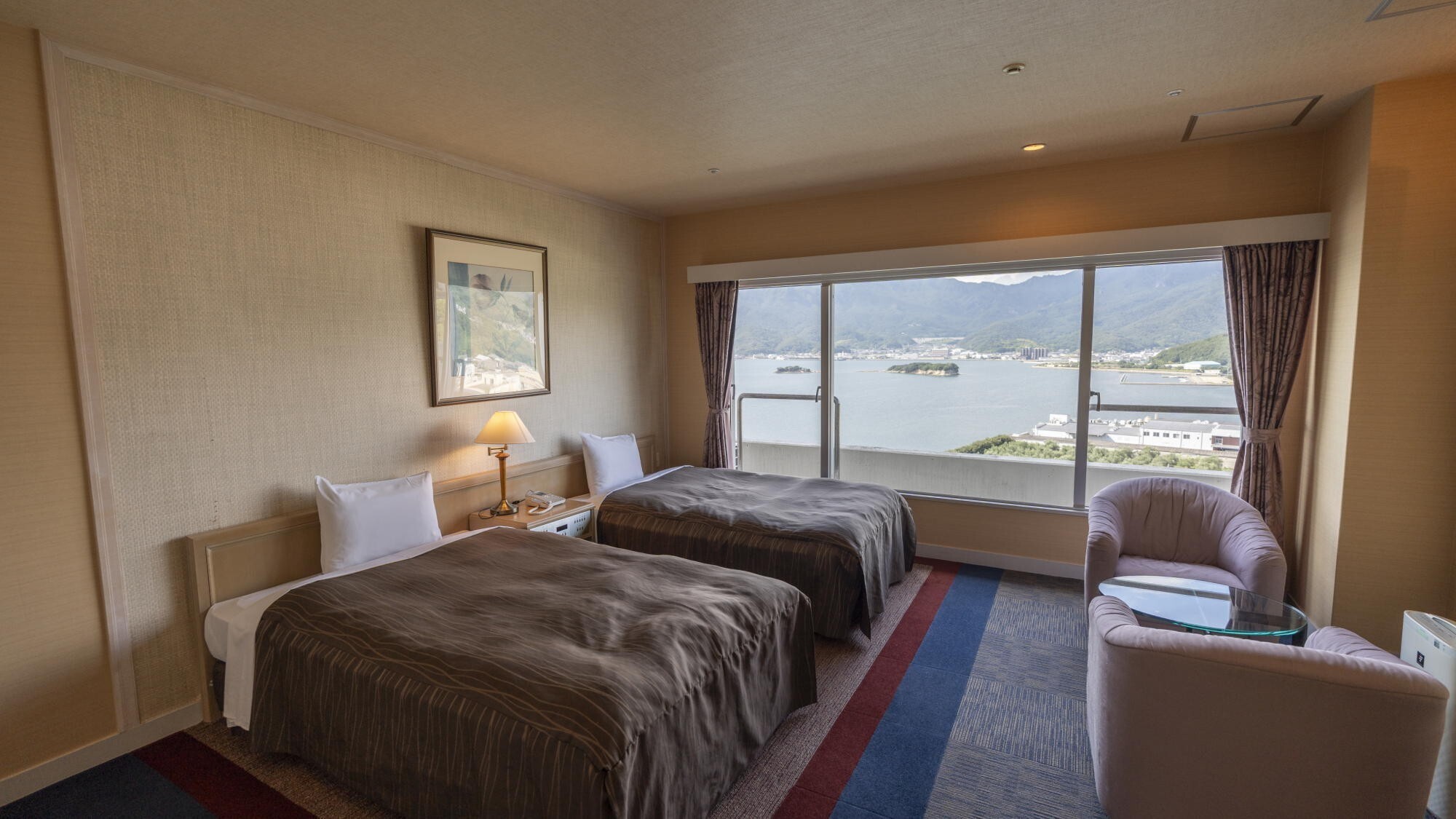 ◆ロイヤルスイート｜2世帯以上のご家族や多人数のグループ利用にもおすすめです。