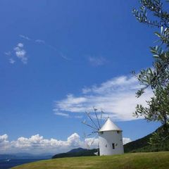 ◆オリーブの丘｜ギリシャ風車