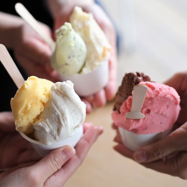 ◆【ミノリジェラート】小豆島の素材にこだわった人気のアイス店のカラフルなジェラートたち。