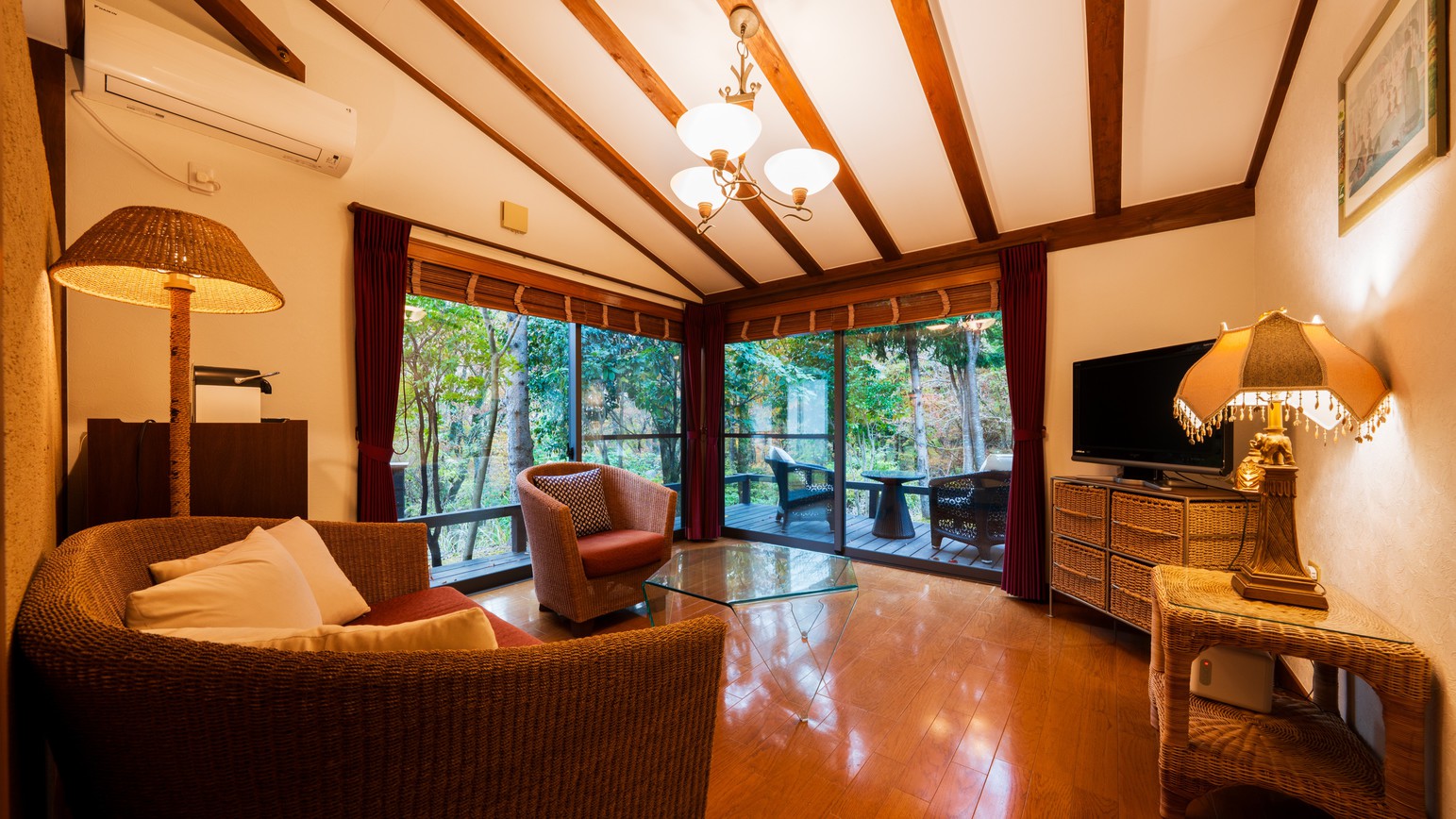 スタンダードルーム□寝室・リビング・テラス・バス44平米