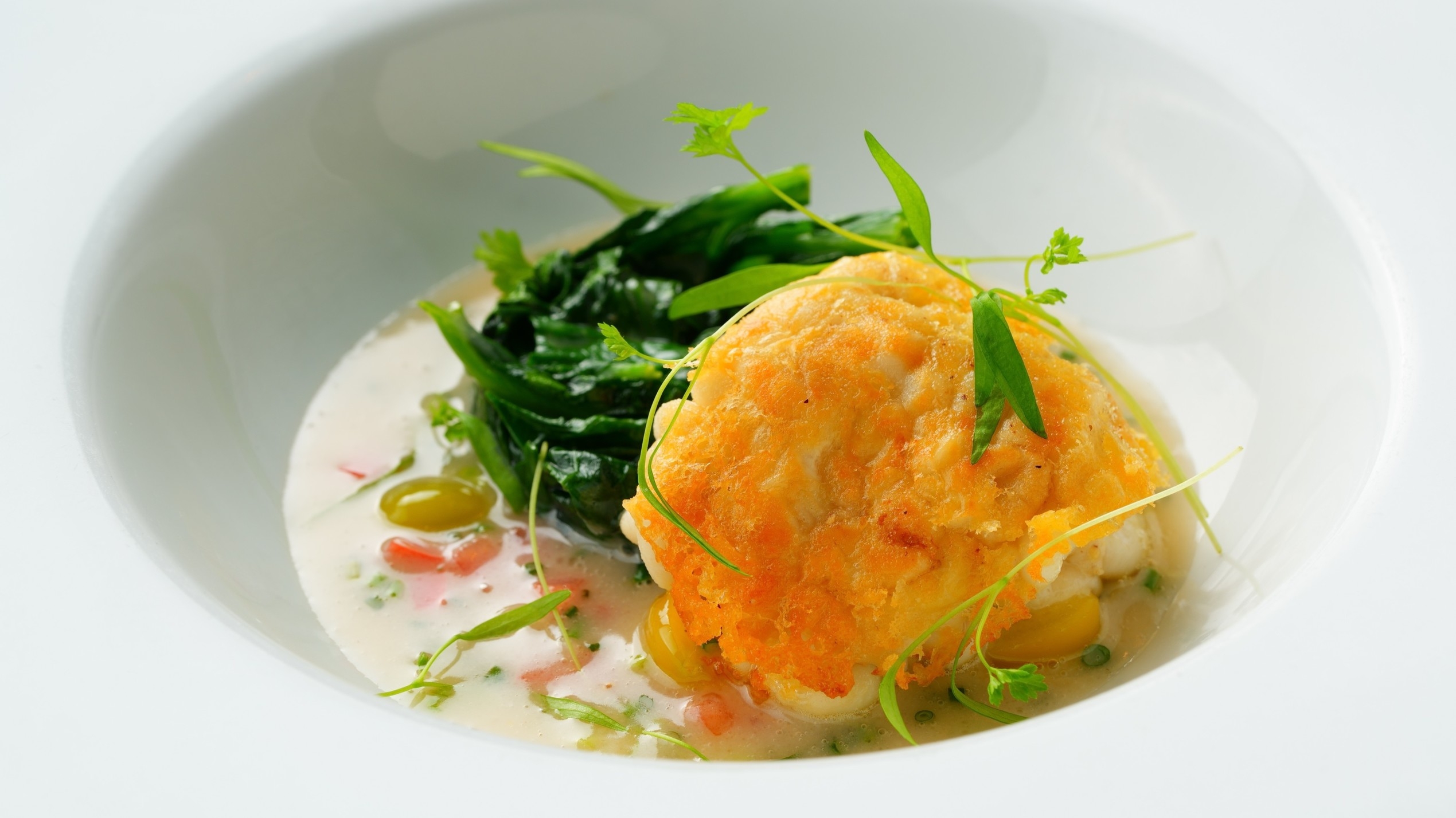 【グレードアップ】季節の恵みを愉しむ創作フレンチコース。雄大な景色を眺め、美食を心ゆくまで…