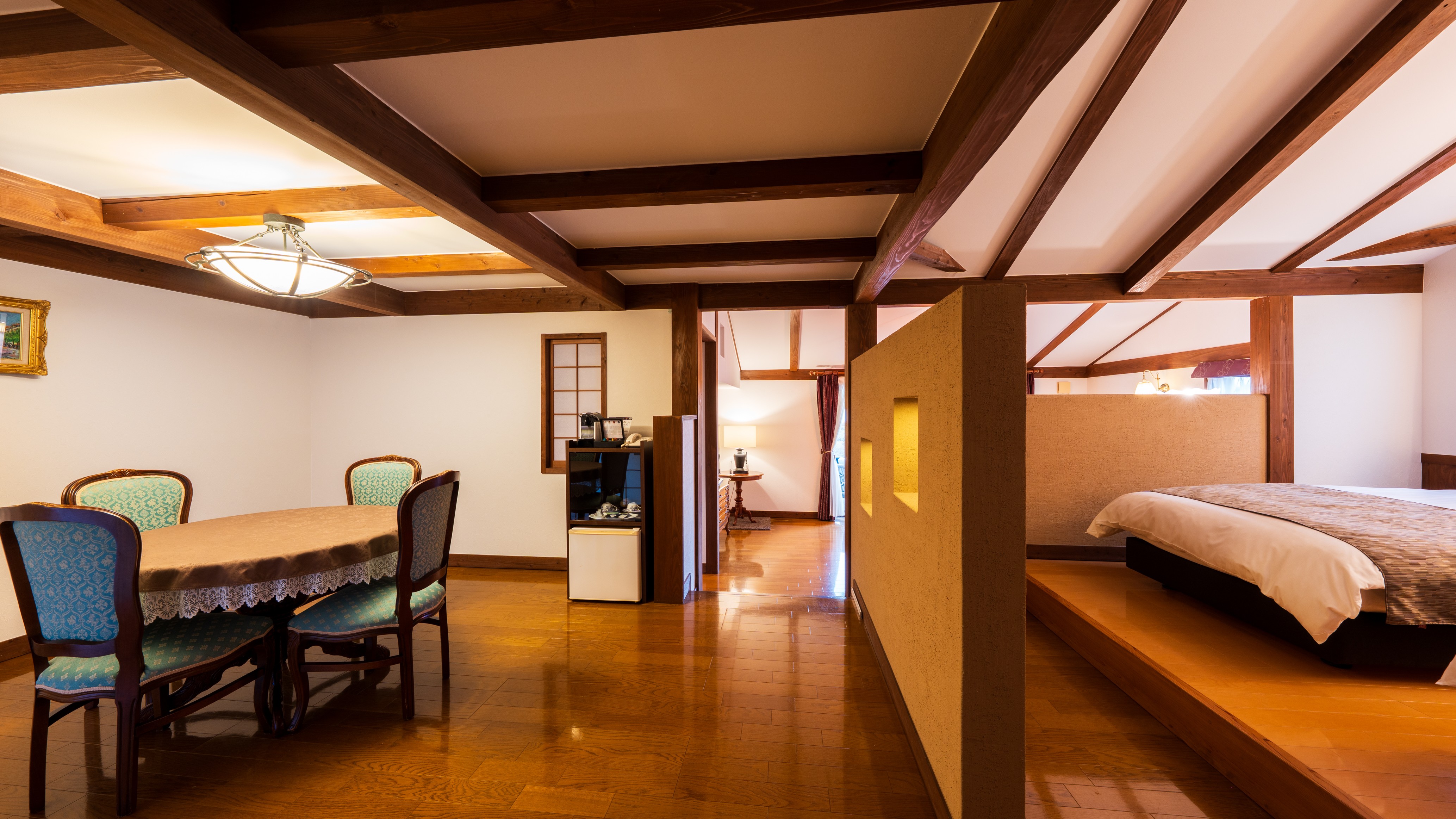 デラックスルーム