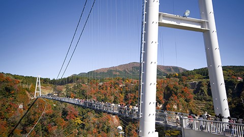 【周辺観光】九重夢大吊橋。『日本一の高さ』を誇る吊橋から望む360度の大パノラマは絶景です。