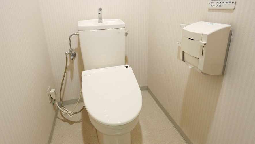 【洋室ツイン】トイレ