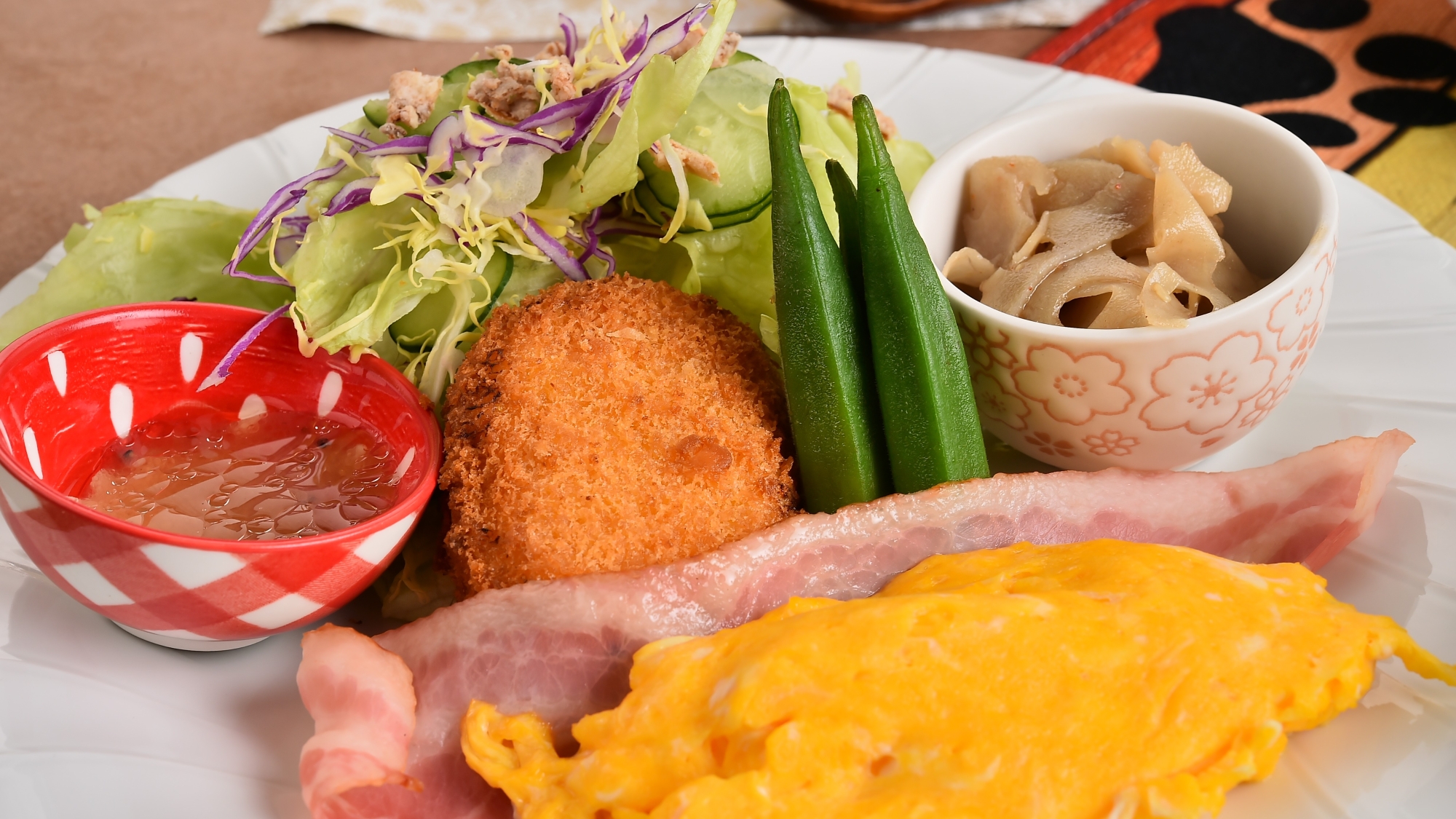ご朝食：ワンちゃんベーグルプレート　本屋敷で焼いている、ふわふわもちもちの手作りベーグル♪