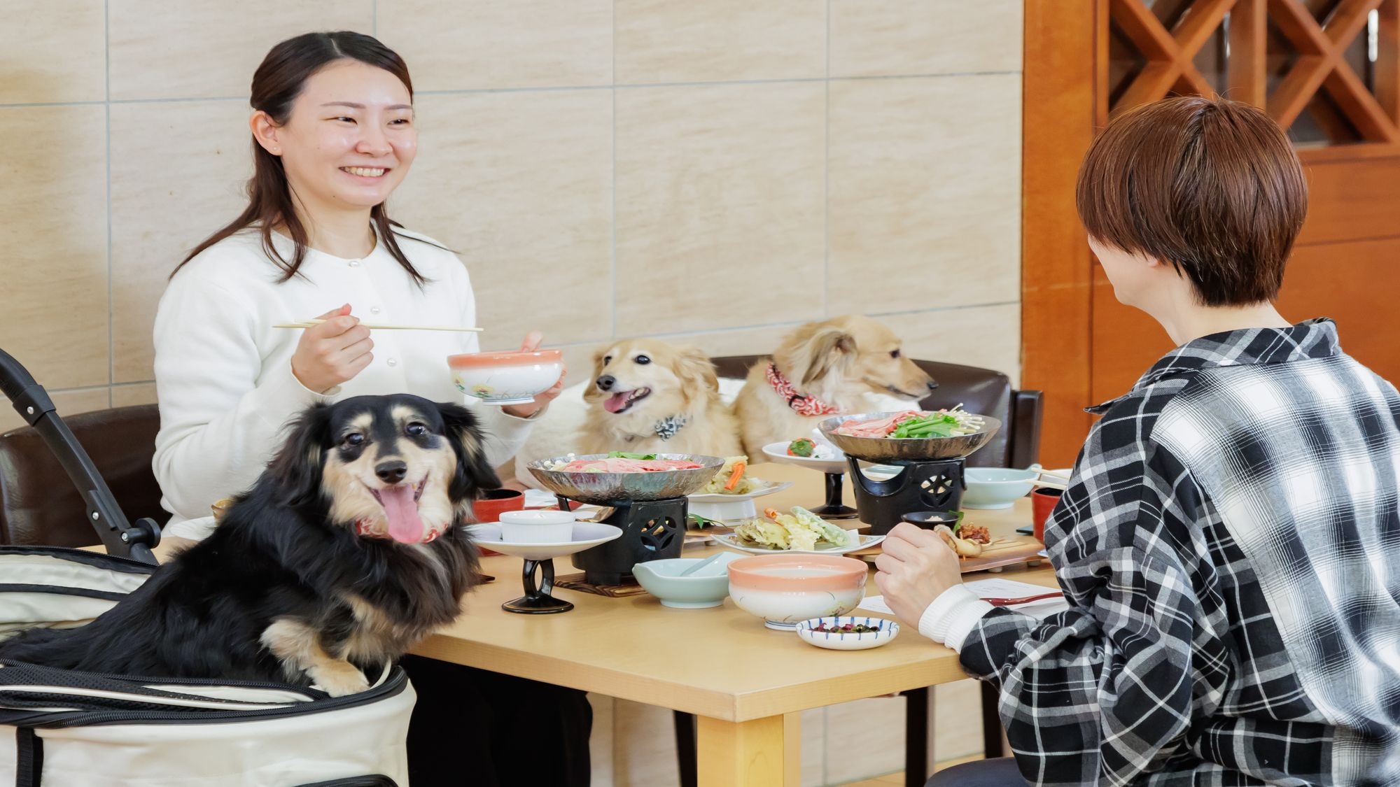 2026年4月わんちゃんと泊まれるホテルにリブランド【季節の会席】万葉の地でヤマトポークと旬を味わう