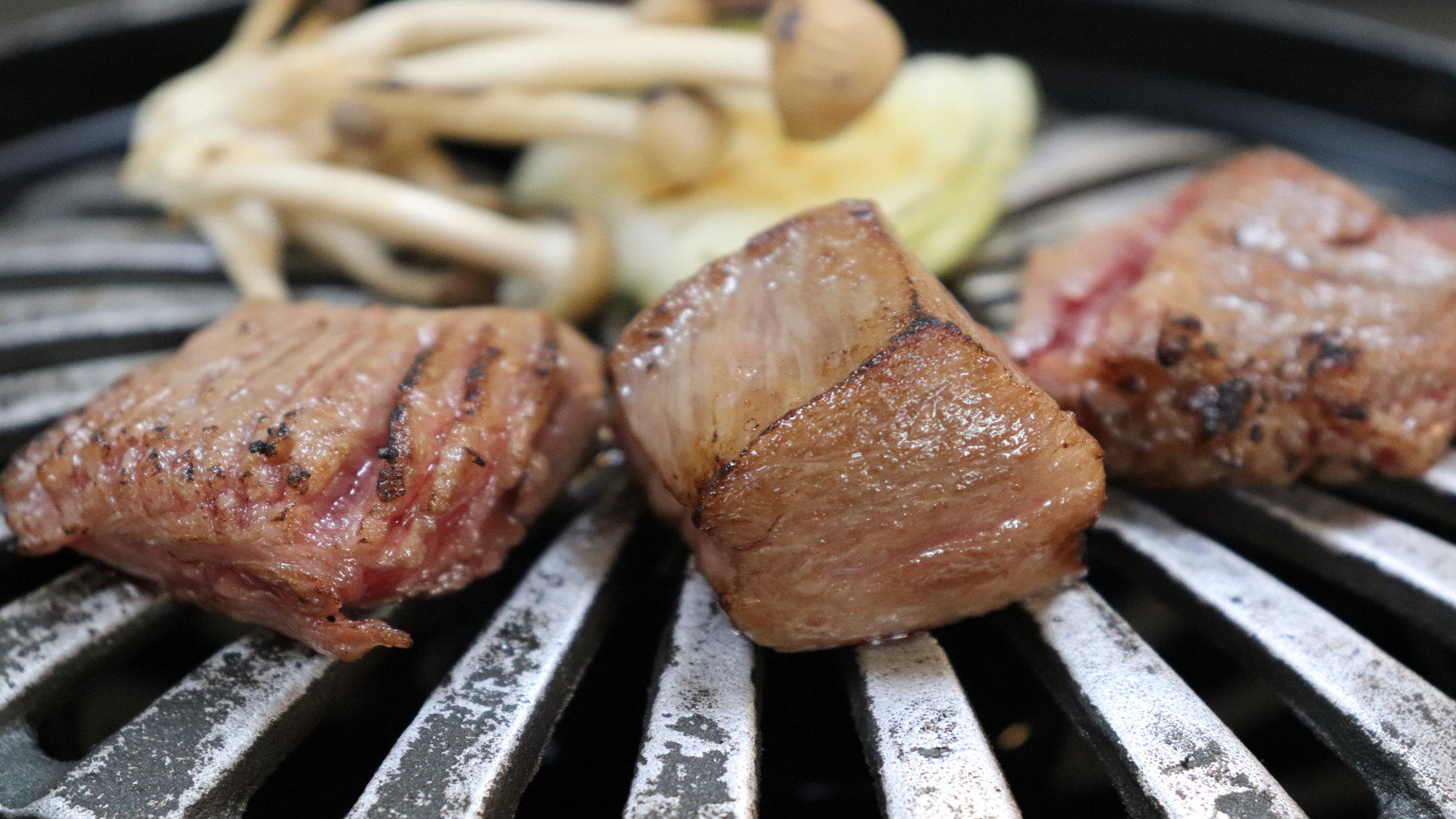 【期間限定】国産和牛の鉄板グリル焼き付き