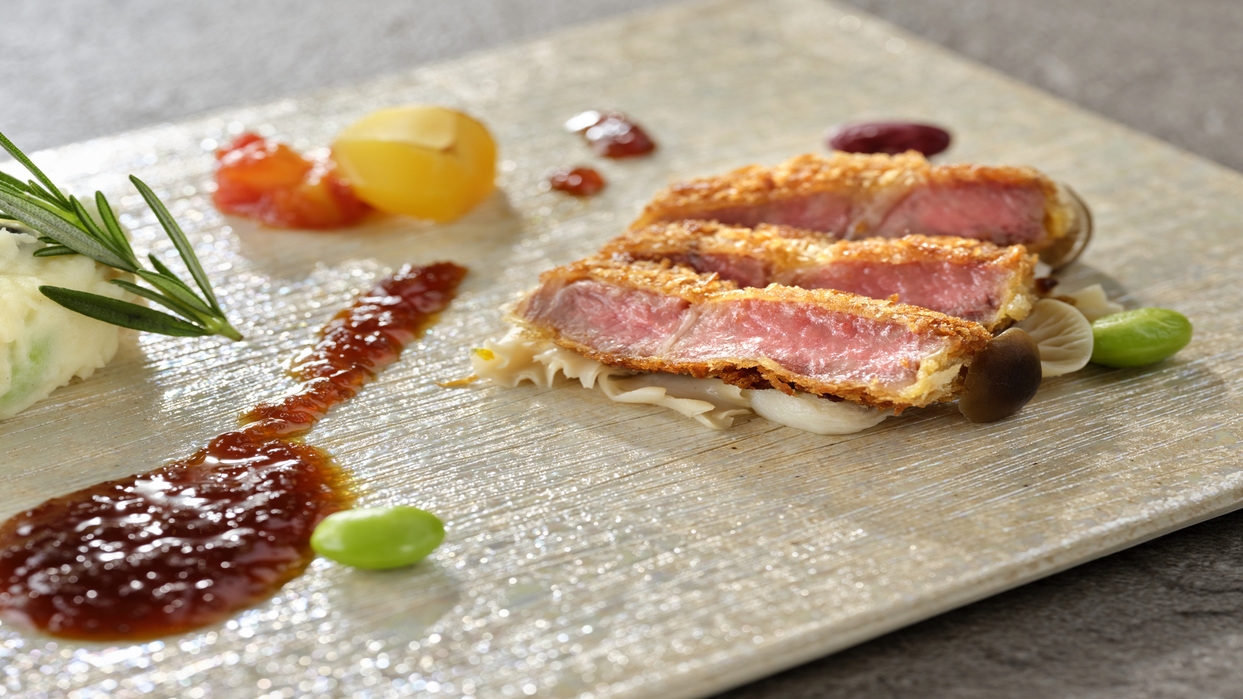 【土地の恵み】「鮑の酒蒸し」付き　人気No.１！新鮮なお刺身や海の幸が味わえる当ホテル一押しプラン
