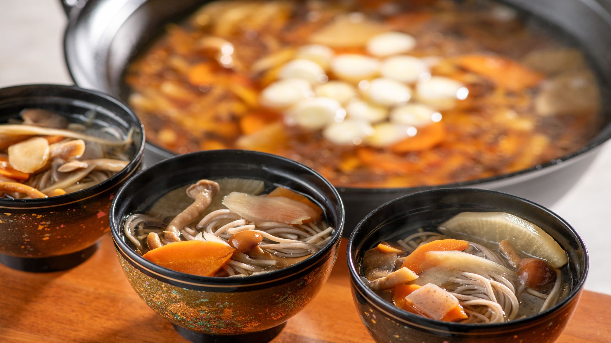 【朝食（日替わりメニュー）】けんちん汁・そば