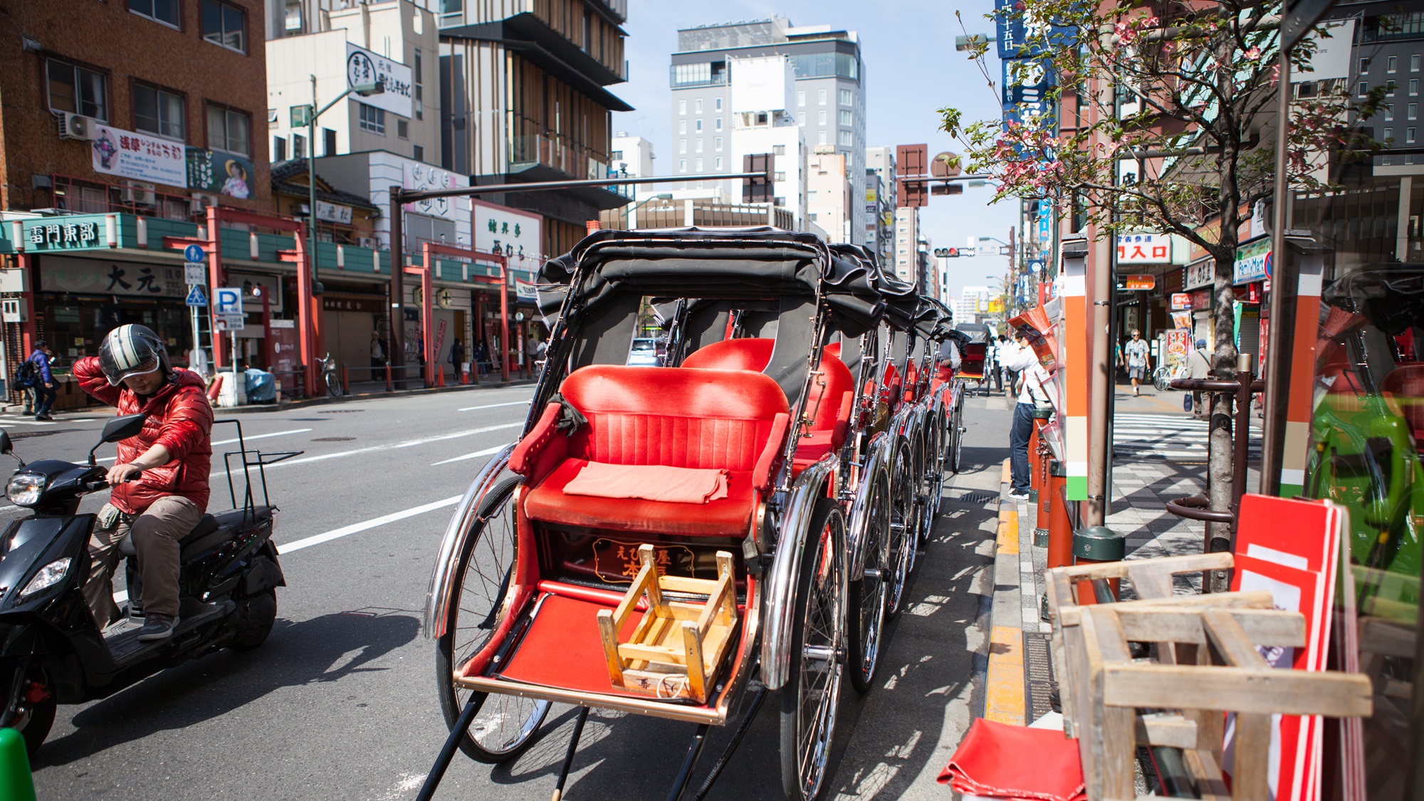 *人力車/浅草といえば人力車！いつもと違った視点で観光を楽しんでみては？