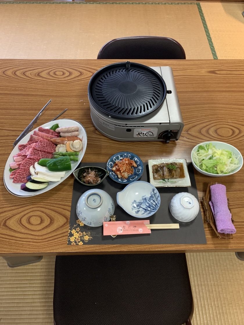 贅沢に夕食バーベキューコース☆お酒持込みOK☆お一人様歓迎
