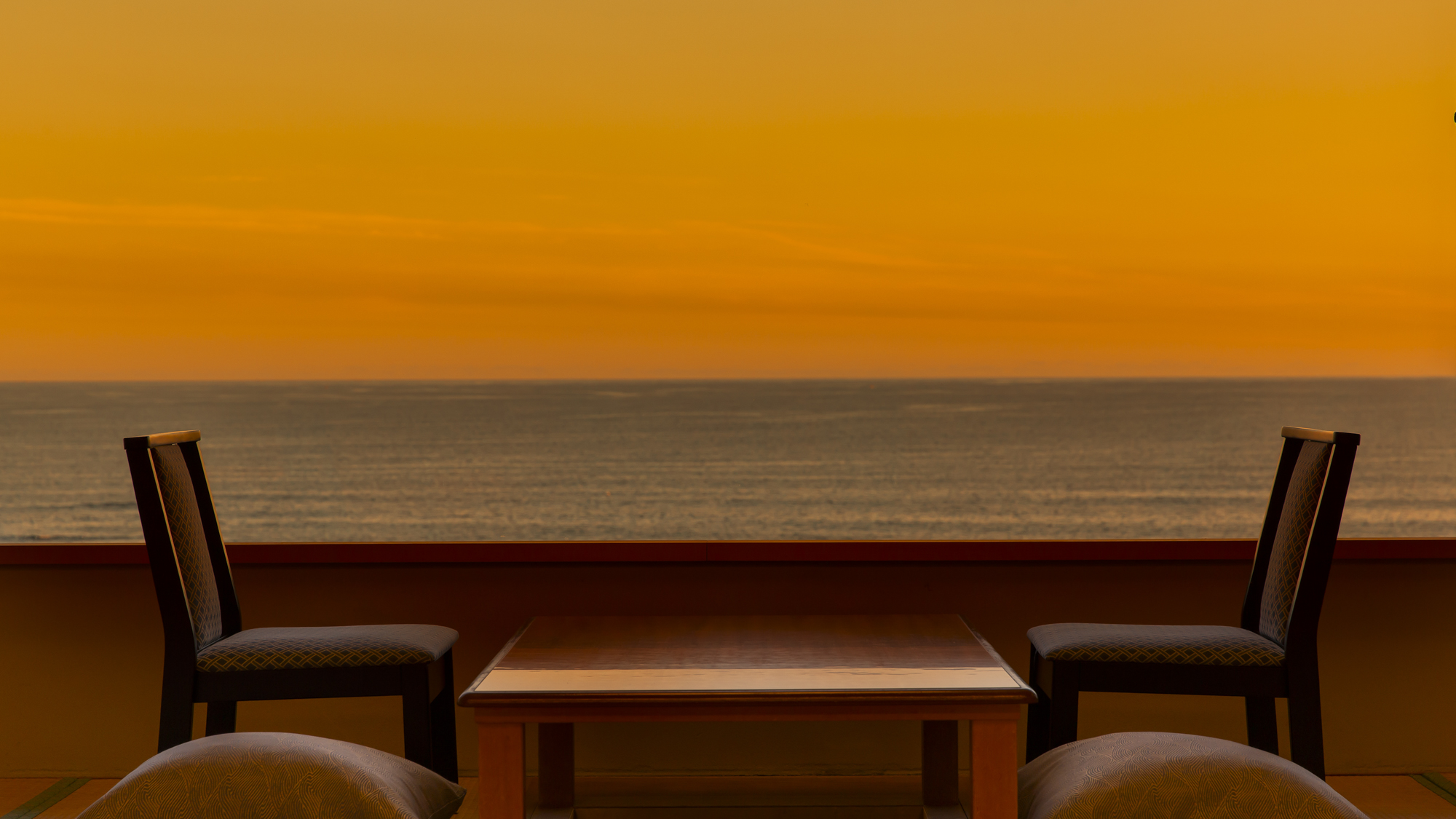 部屋からの夕景