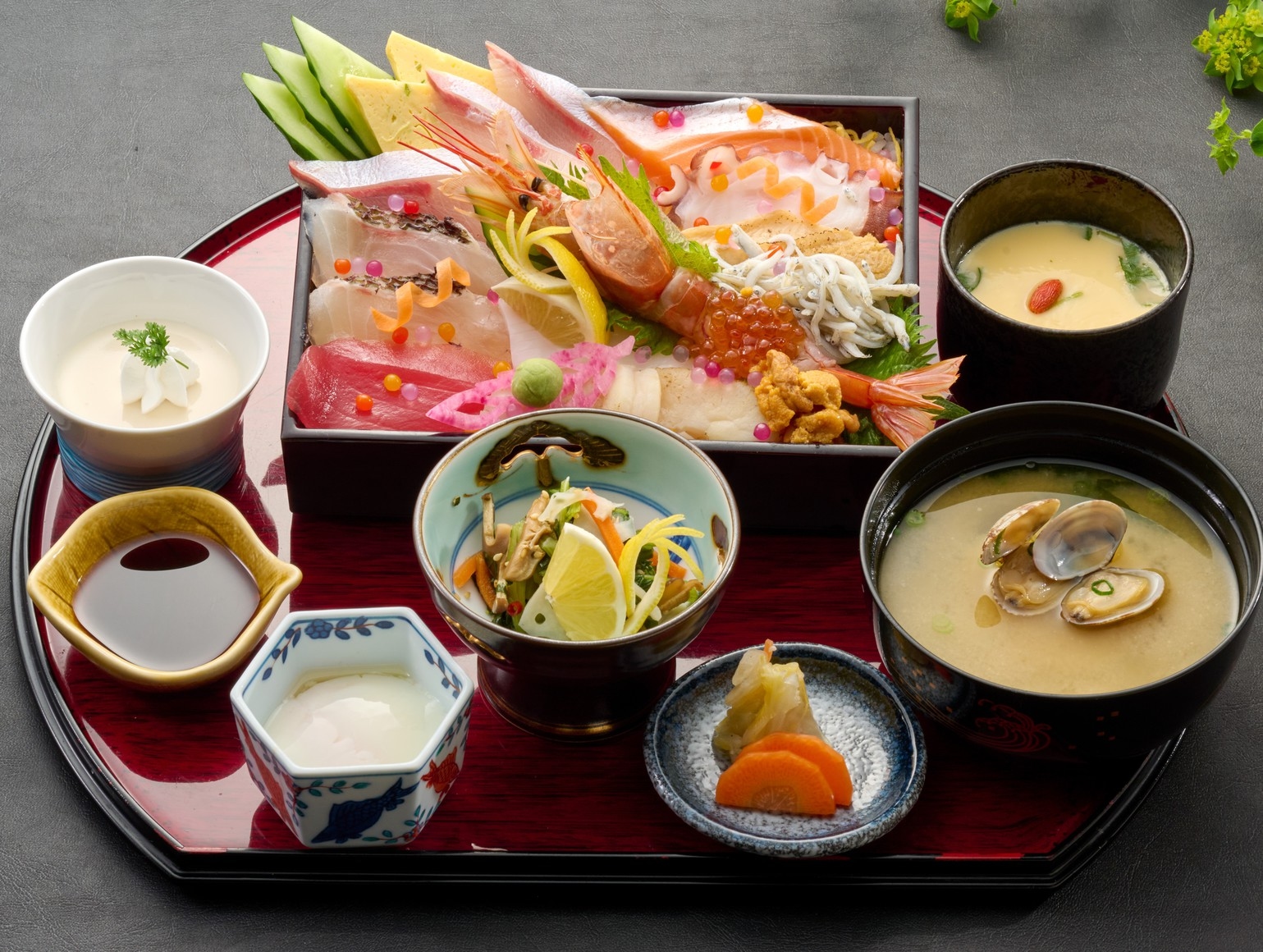 【一泊二食付き】ビジネスプラン ＜当館名物「海鮮重膳」付き＞