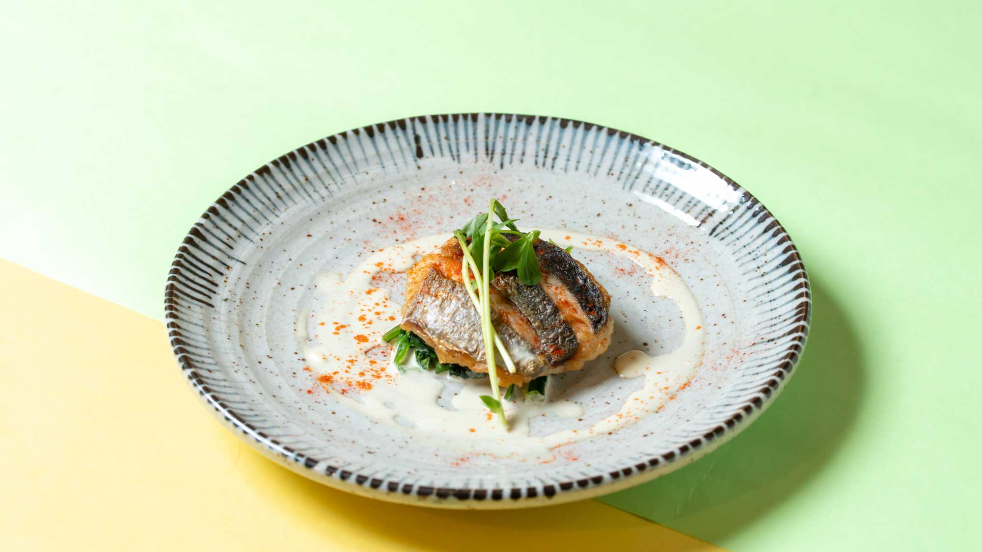 春期間：3月～5月　魚料理｜鰆のポワレ 白味噌ソース