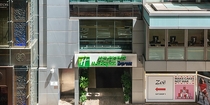 ホテル外観　Hotel Exterior