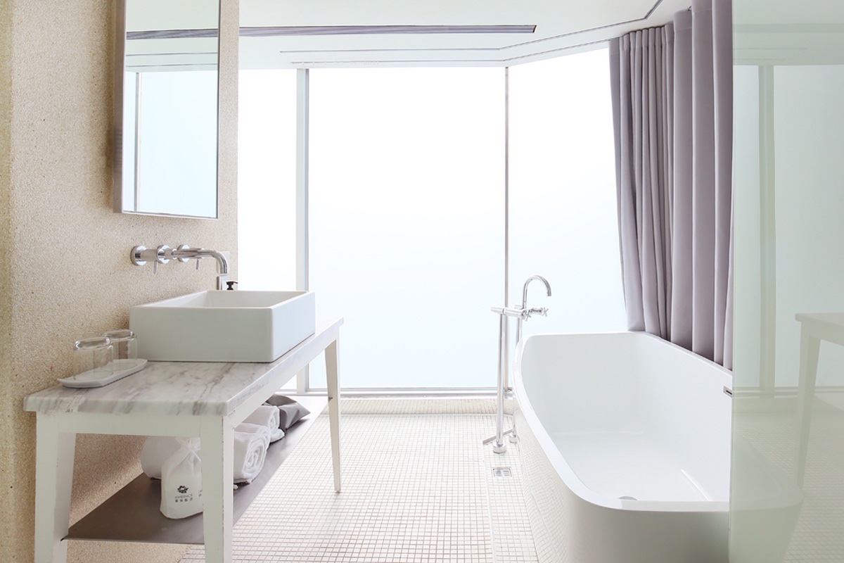 デラックスシティビューダブルルーム  浴室