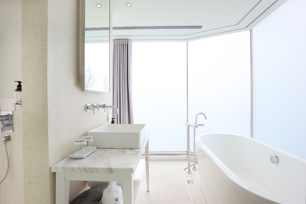 デラックスシティビューダブルルーム  浴室