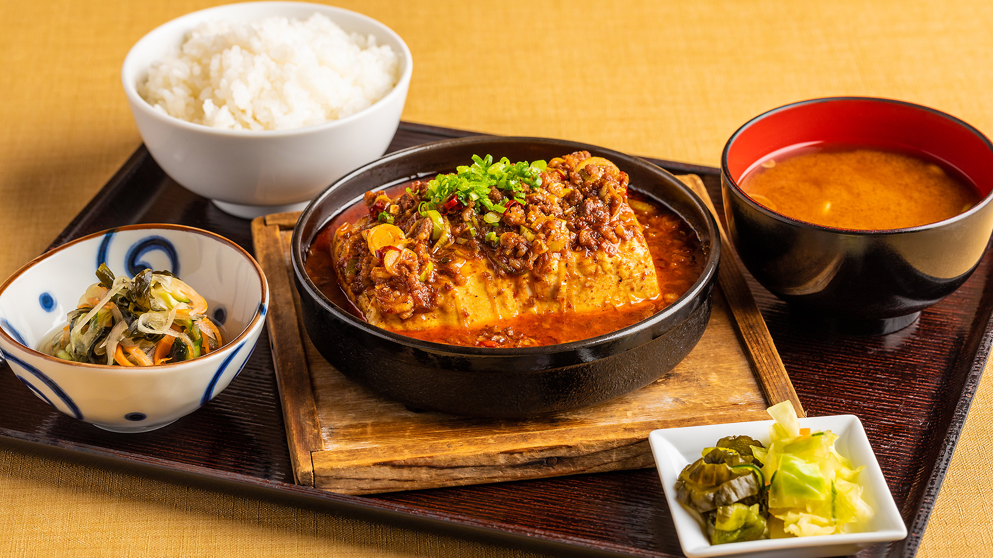 鉄板麻婆豆腐定食