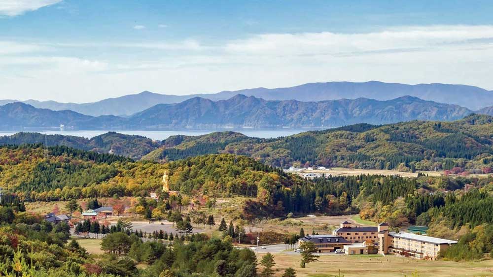 自然に囲まれた『天然温泉 田沢湖レイクリゾート』