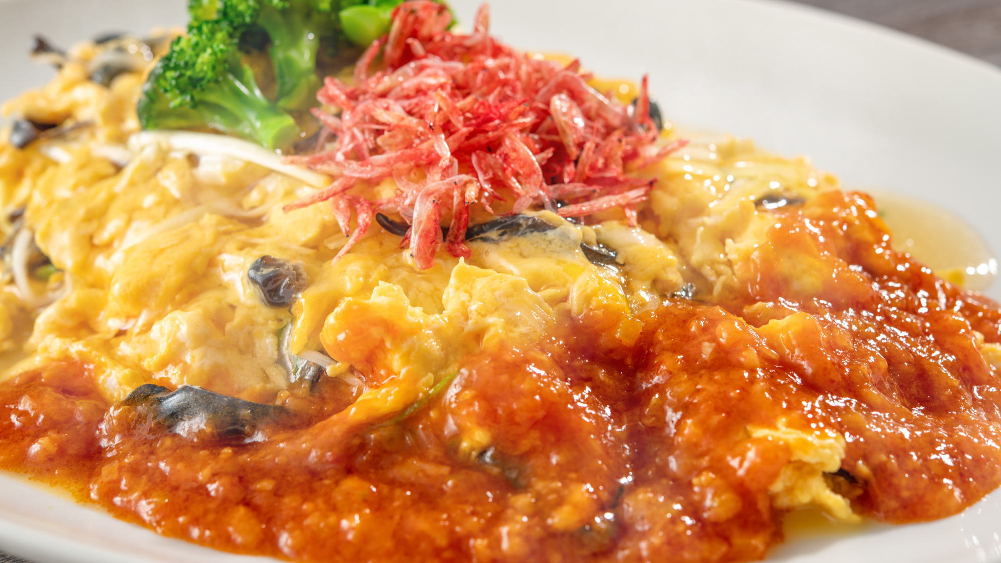 【春メニュー】桜海老とニラの玉子とじ ピリ辛あん仕立て