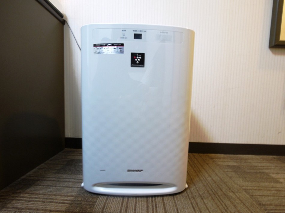 Humidified air purifier