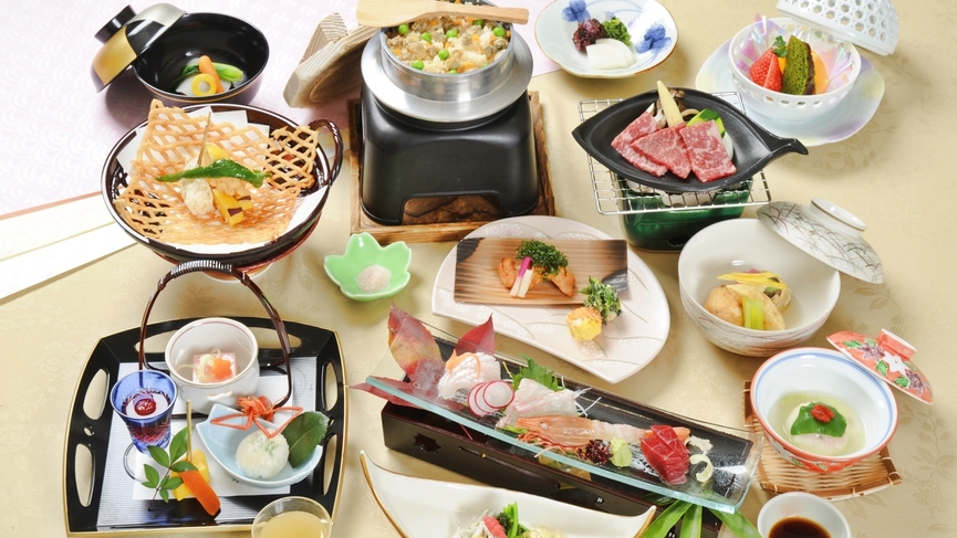 【10％OFF】【楽天スーパーSALE】＜グレードアップ(個室食)＞厳選食材を味わう『本格会席』