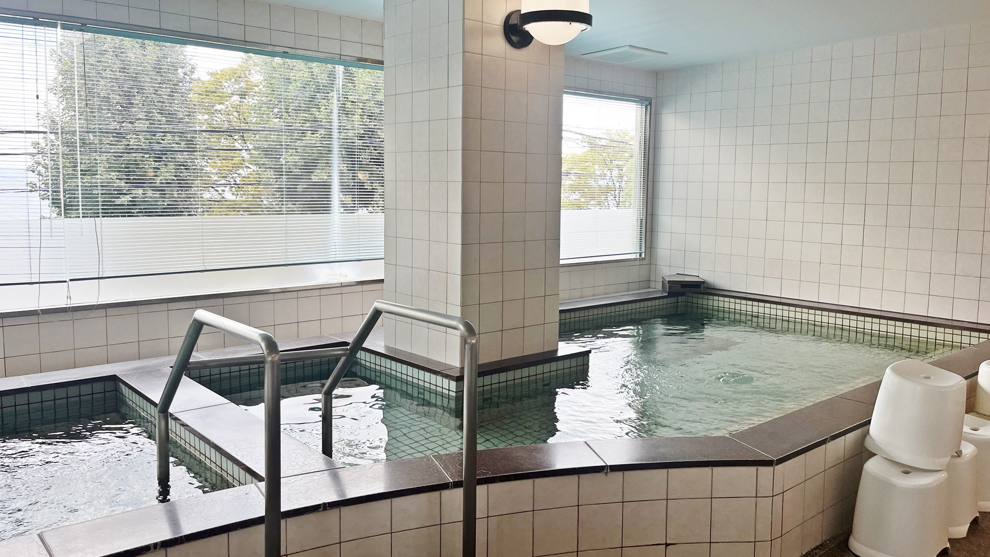 *【女湯】保湿効果や冷え性にも効果が期待できる塩化物強塩温泉。肌に優しく美肌や痩身効果もあるとか&hellip;！