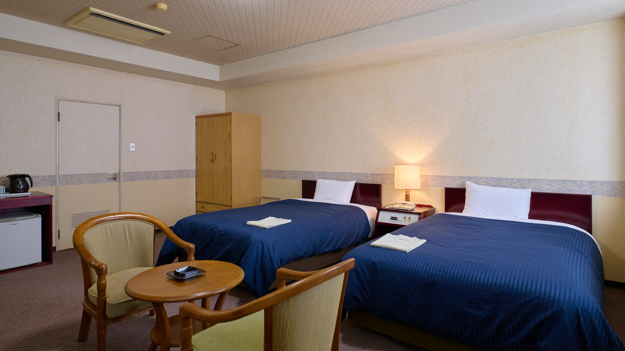 ツインB★36平米■Wi-Fi接続無料