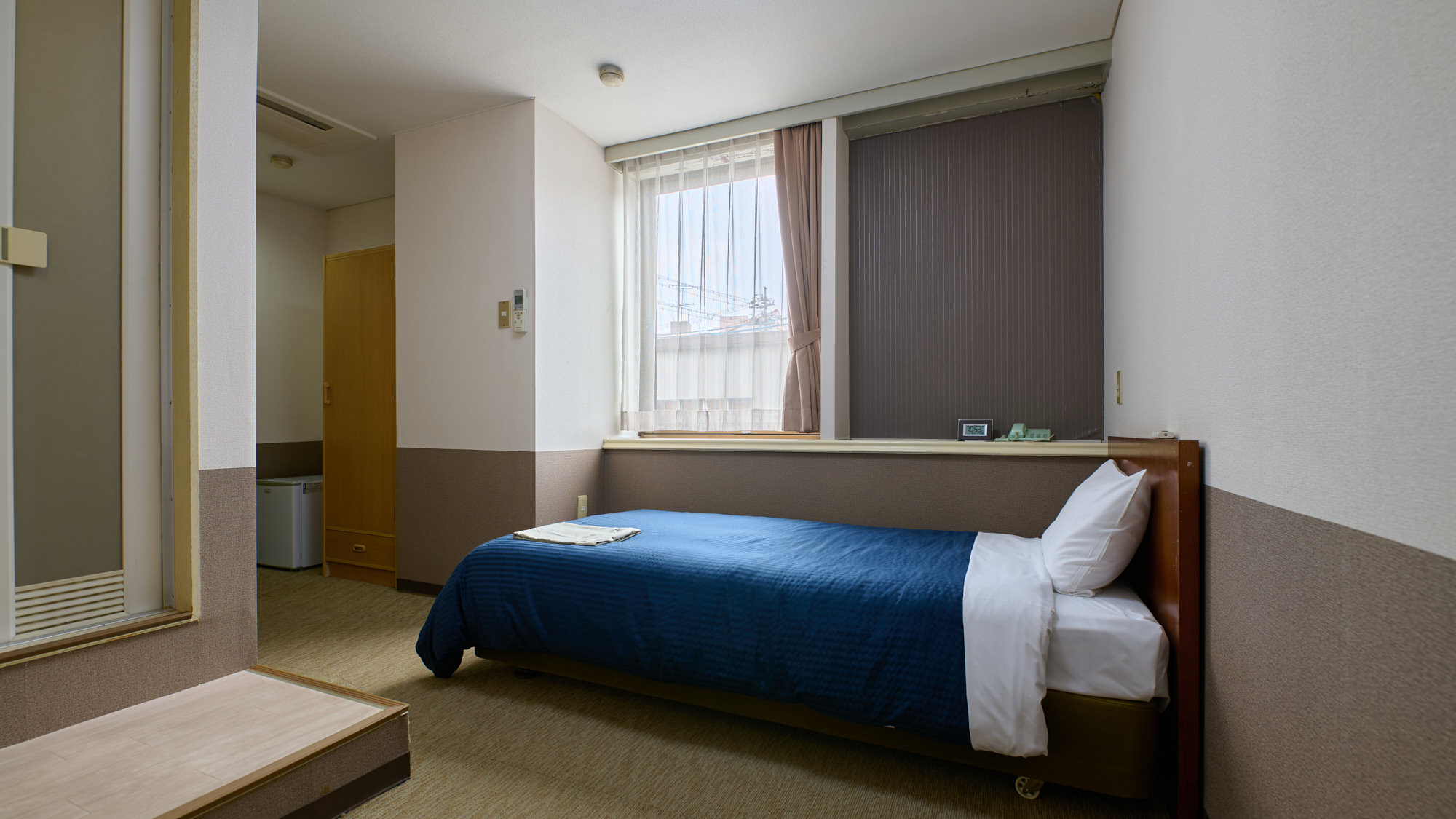 コンパクトシングル★Wi-Fi接続無料