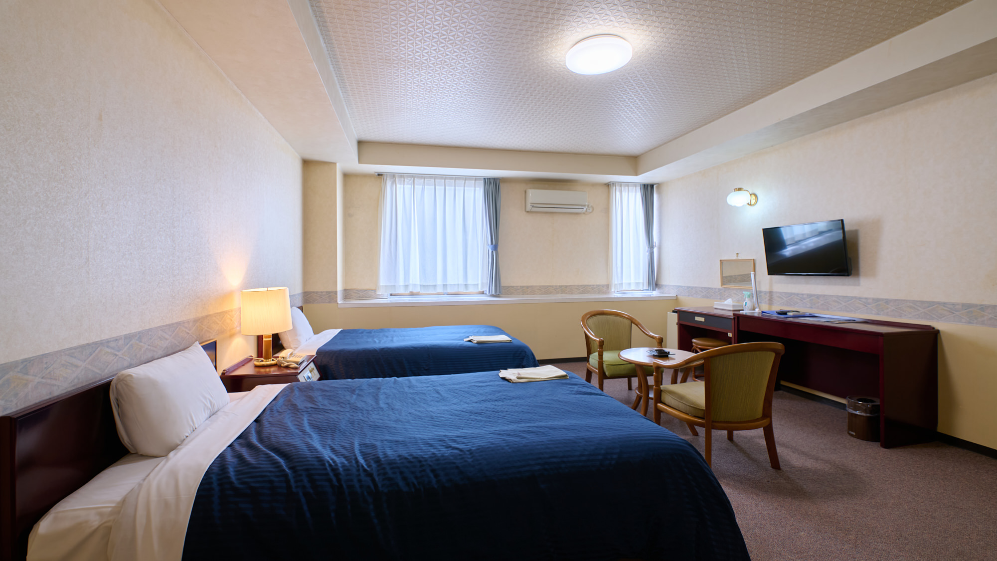 ツインB★36平米■Wi-Fi接続無料