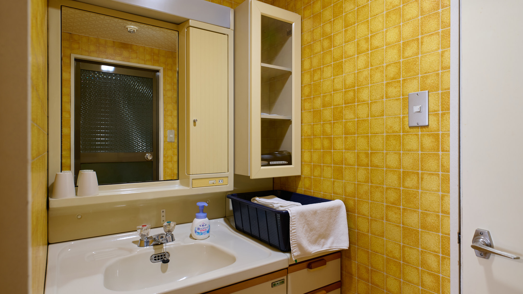 ツインB★36平米■Wi-Fi接続無料