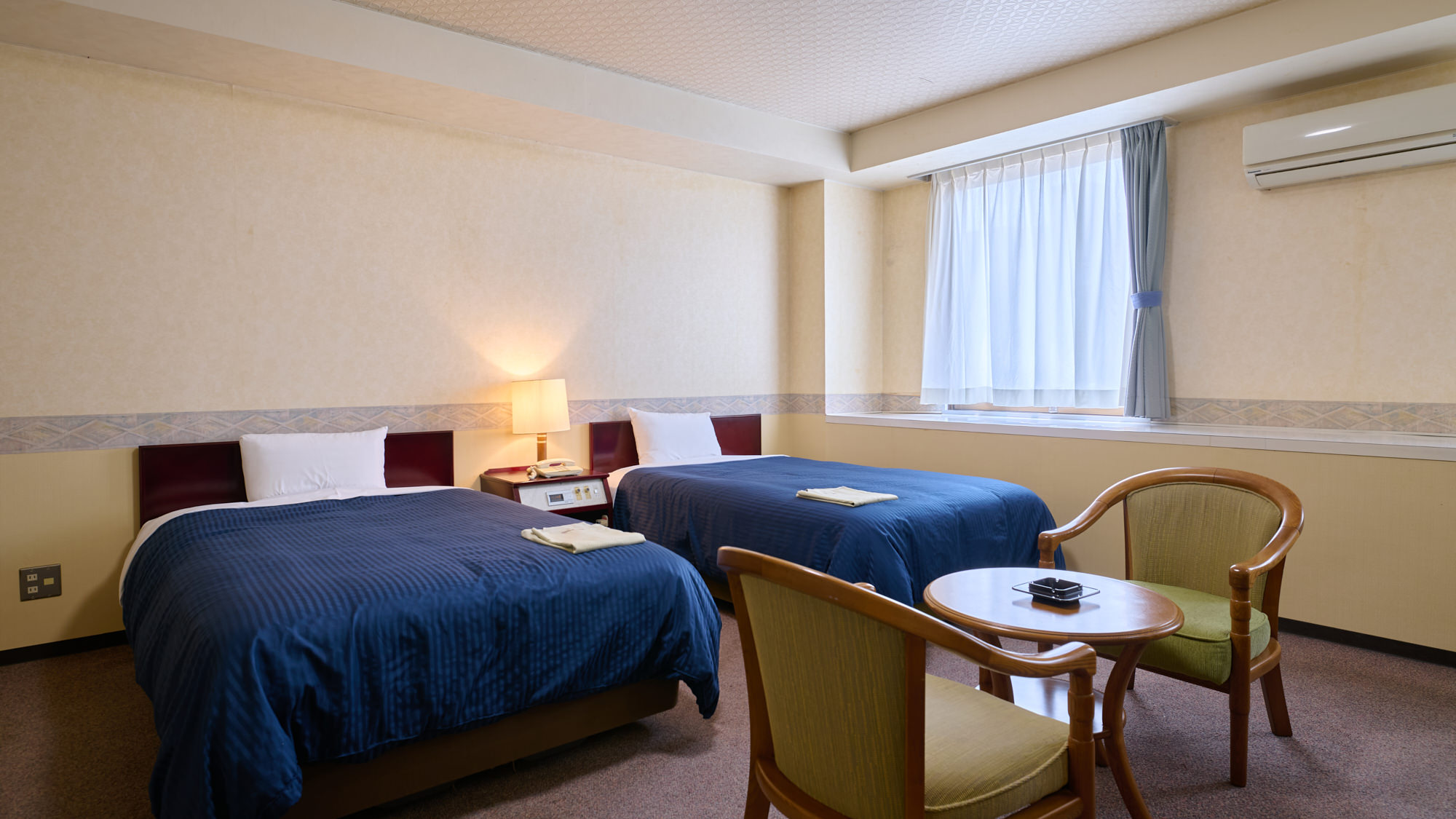 ツインB★36平米■Wi-Fi接続無料