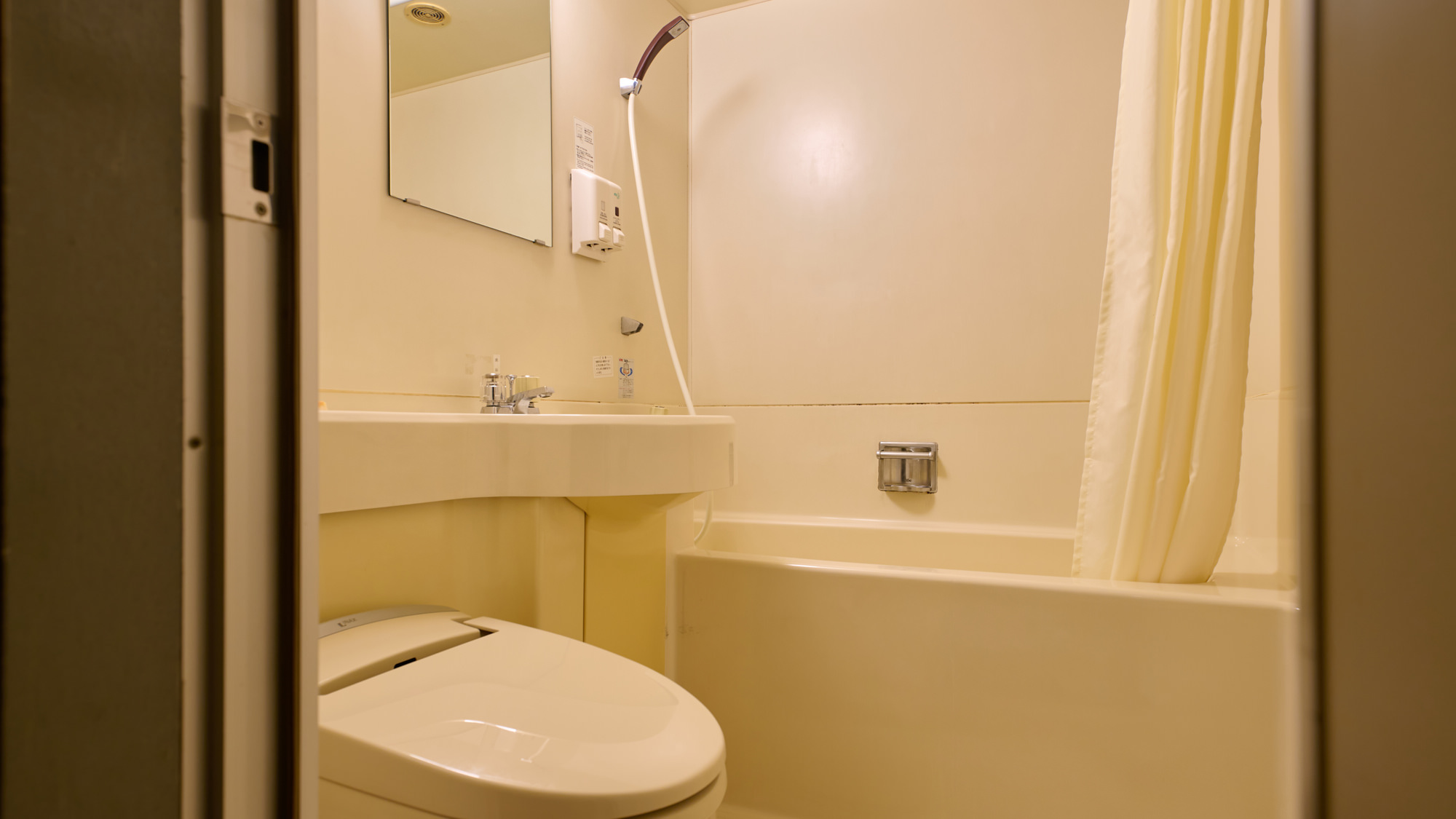 シングルA★24平米■Wi-Fi接続無料