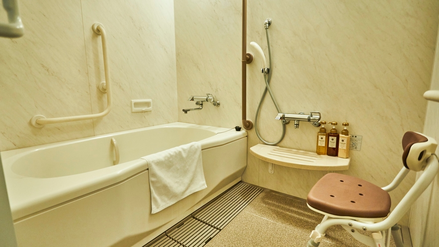 ◆ユニバーサルツインルーム　お風呂とトイレはセパレートタイプです。
