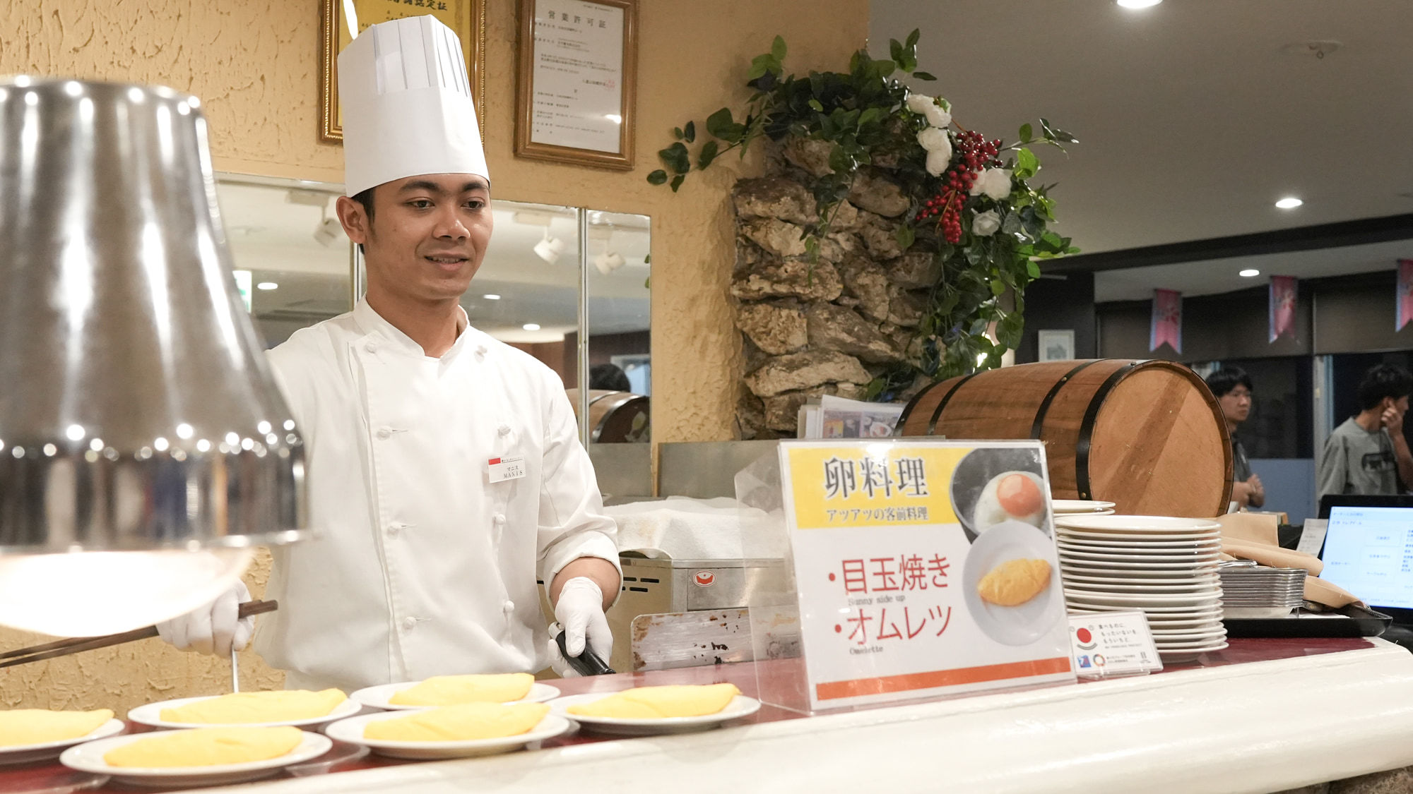 ＜美ら花ステイプラン＞大満足！30種類以上の和・洋・琉球　朝食バイキング付プラン