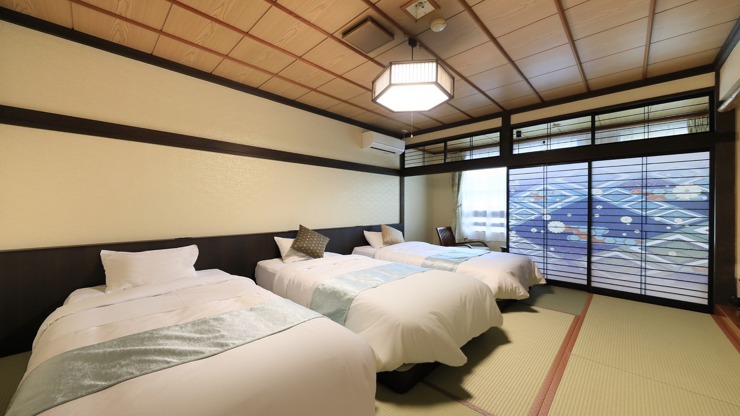 ■客室305_佳月_10畳（3Bed）