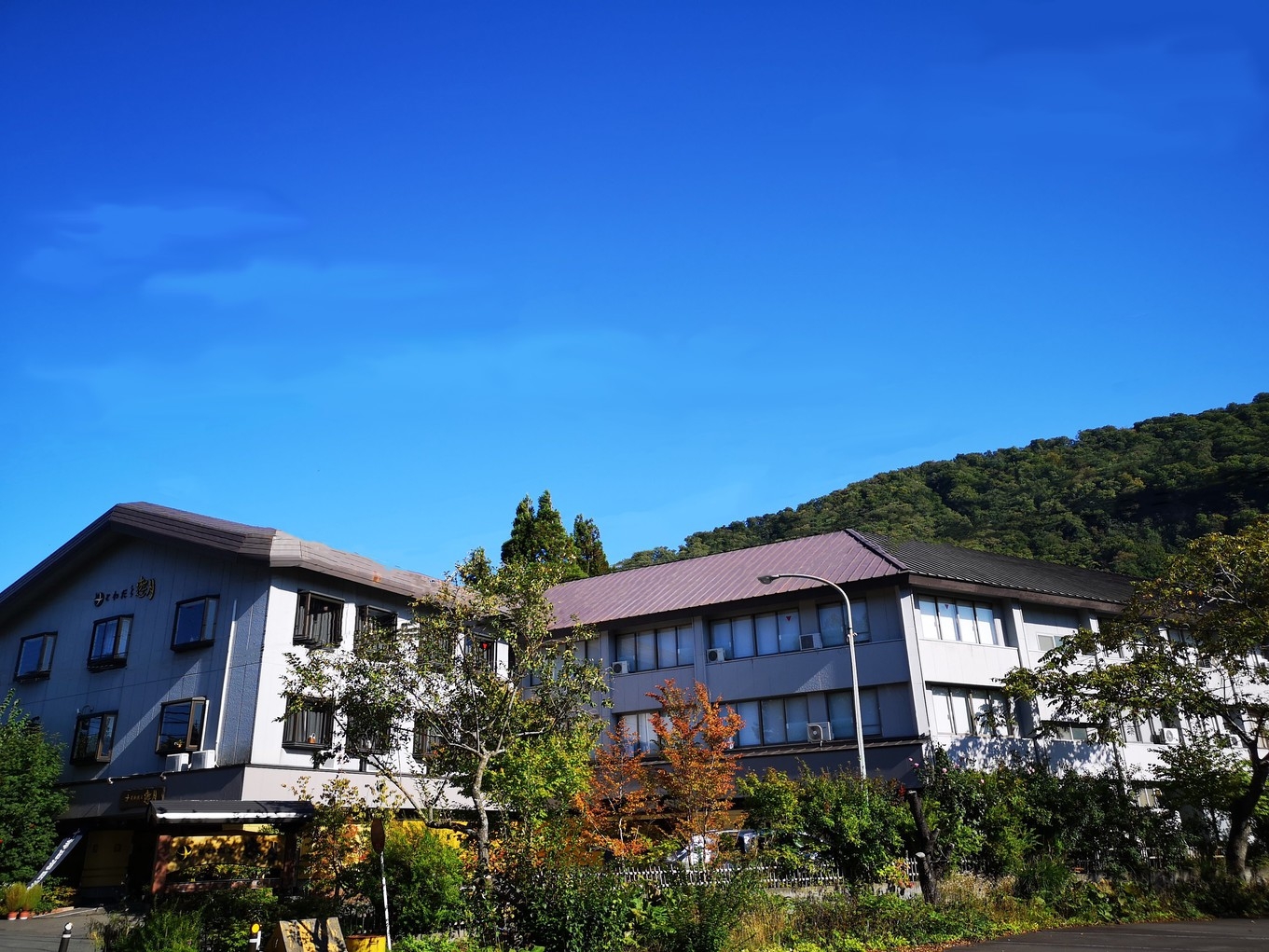 【秋田得旅】贅沢食材満喫！　和牛ステーキと国産アワビの陶板焼きをプラス　【秋田満喫・満月プラン】