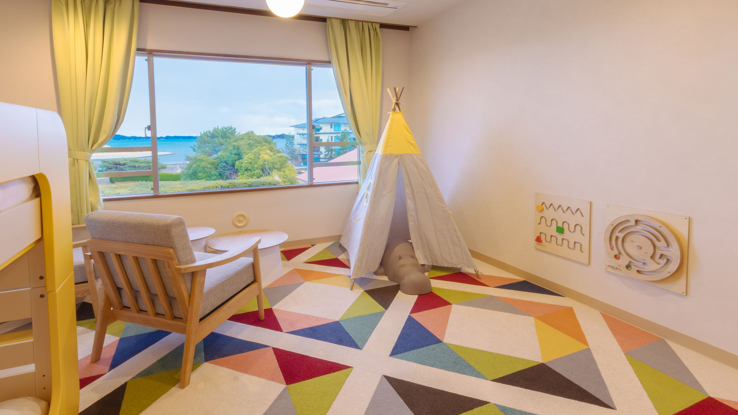 スーペリアツインキッズルーム（2段ベッド付）