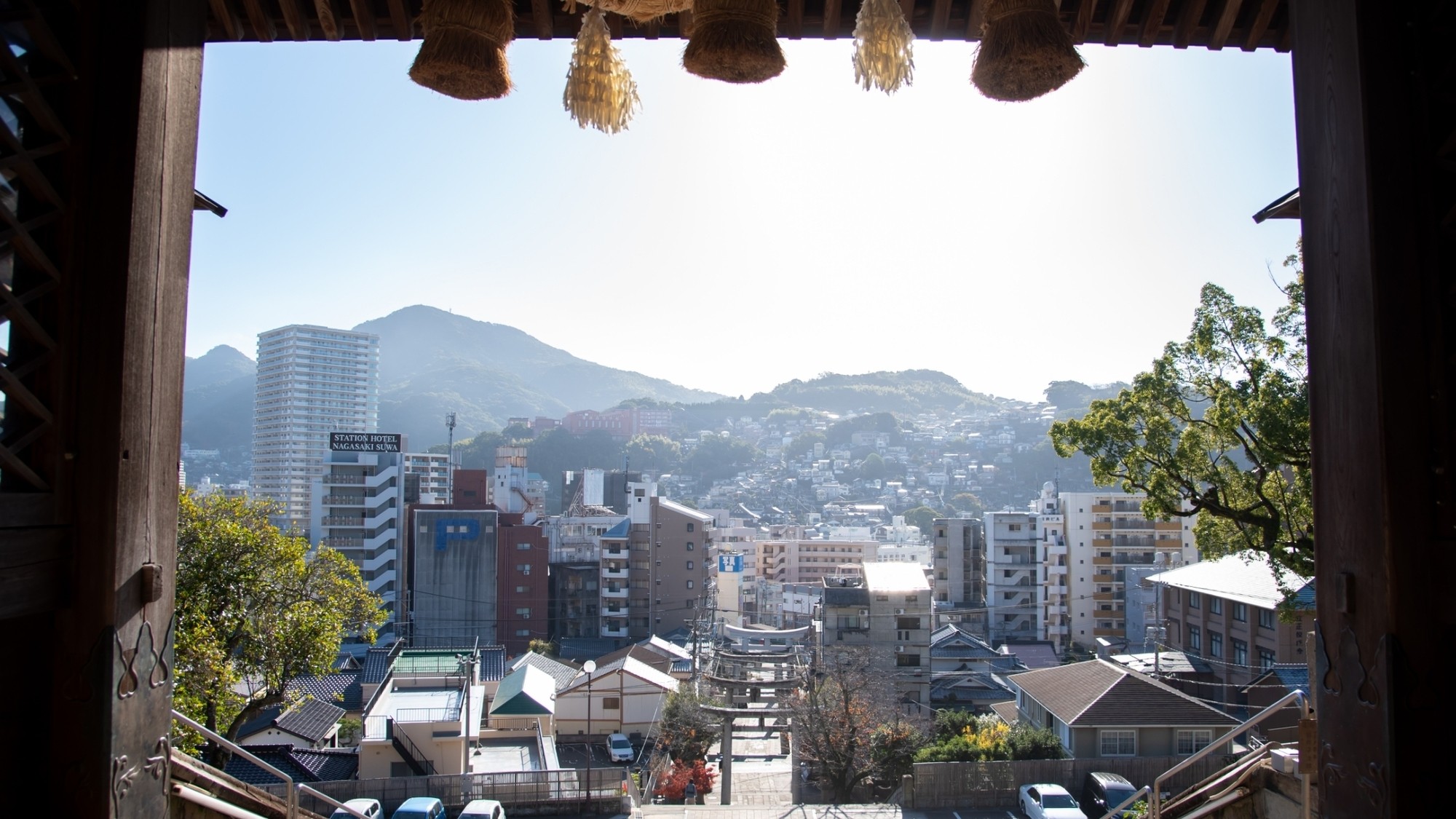 【諏訪神社】