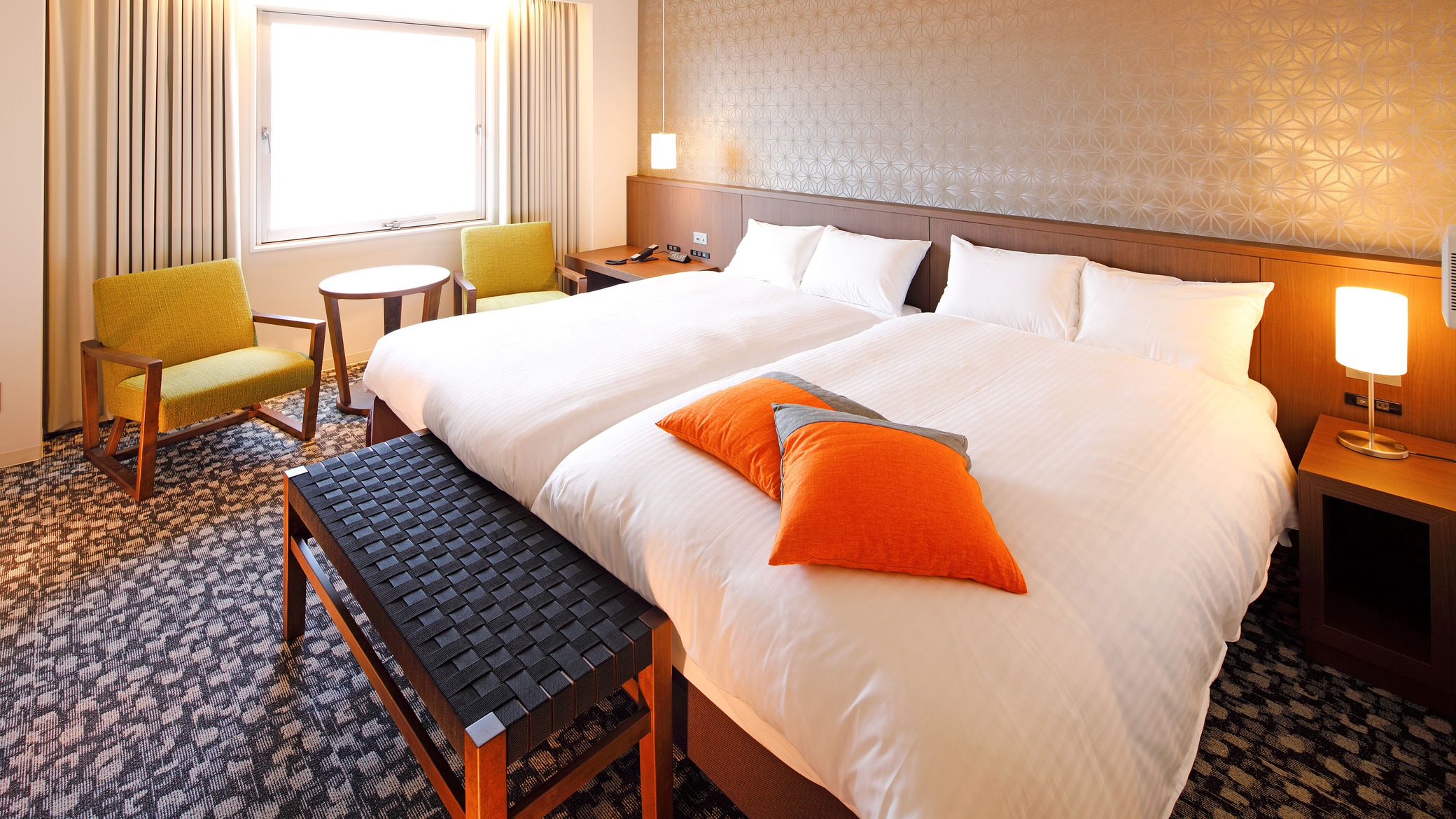 デラックスツイン