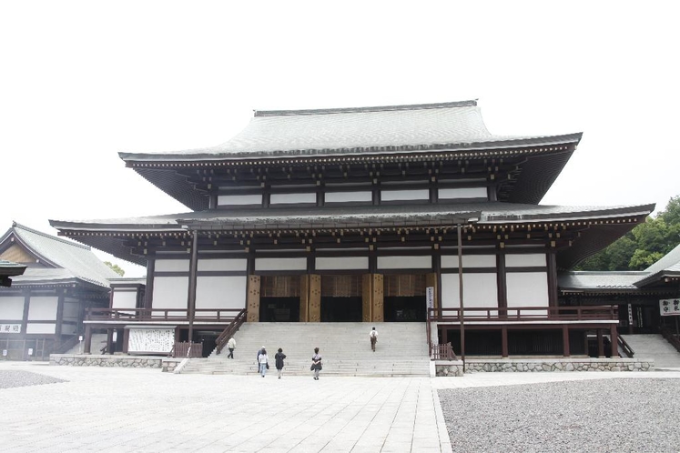 【成田山新勝寺】