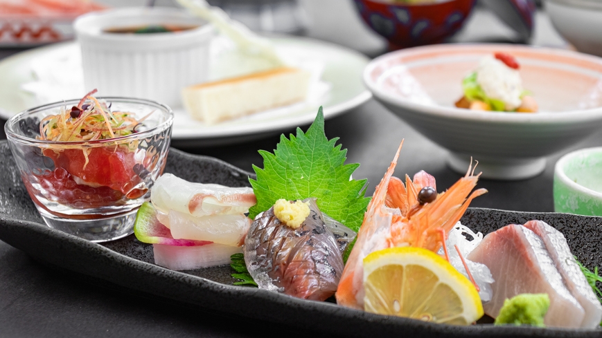 【当日予約歓迎】本日空室あります〜四季の味覚満載〜 ♪花会席膳♪【湯河原のおもてなし】