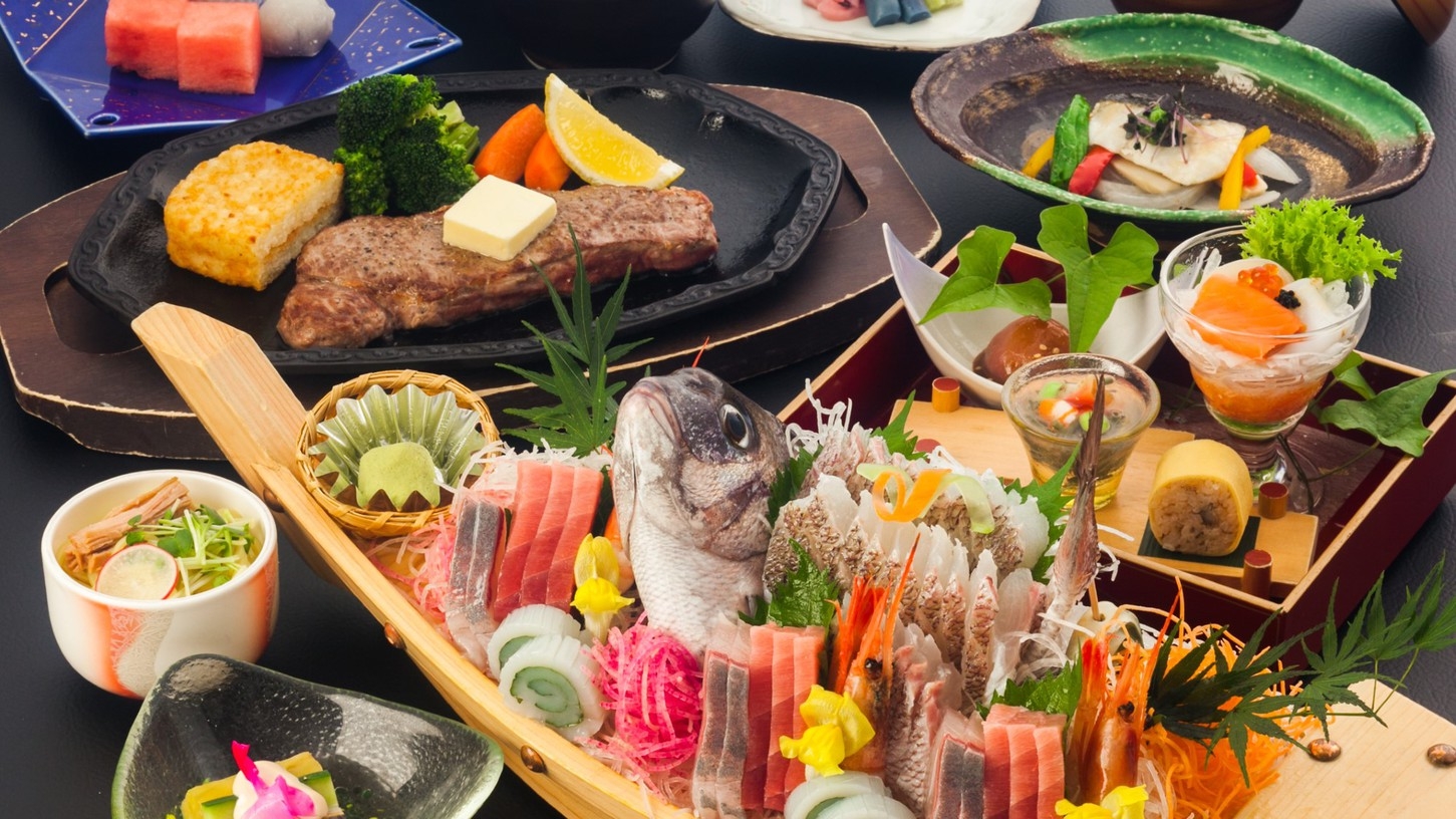 【贅の極み】夕食は黒毛和牛ステーキ付会席にスパークリングワイン♪露天風呂付の特別室で非日常に浸る…